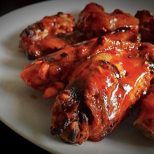 What makes a Buffalo wing zing?