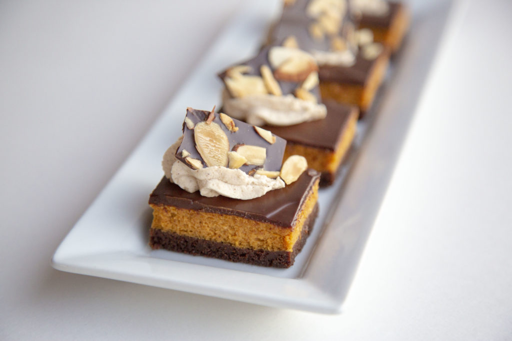 You can garnish the brownies with whipped cream and chocolate.