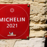 Michelin star 2021 restaurant logo sign