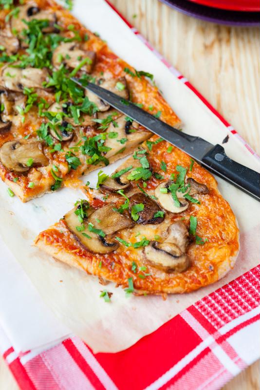 Prepare a delicious flatbread with chickpea flour.