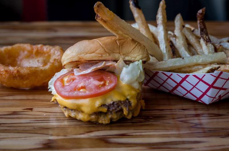 Cheeseburger and fries