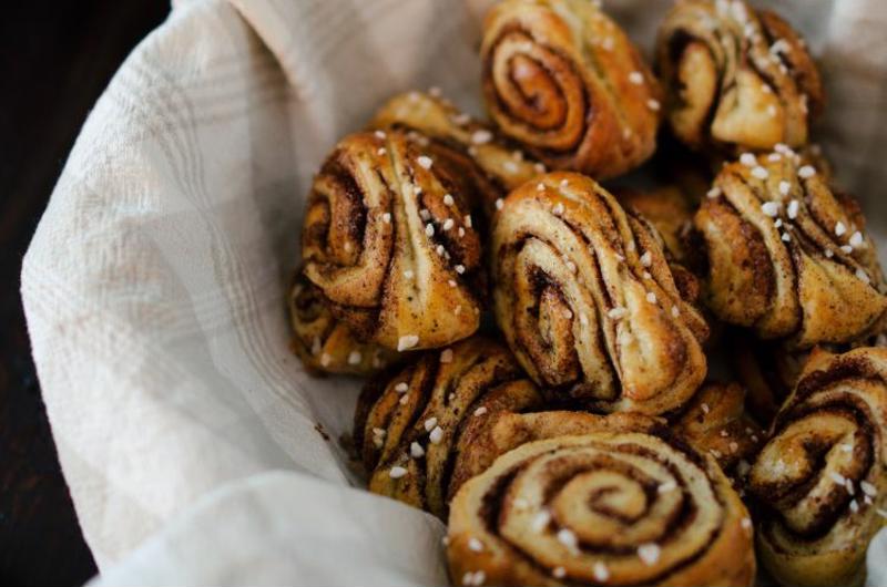 Basket of korvapuusti.